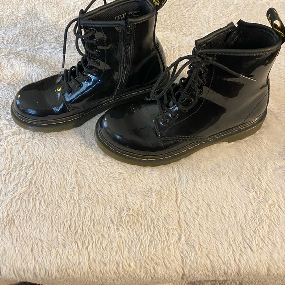 Kids patent leather Dr Martens 1460 boot size 3 - Picture 2 of 5